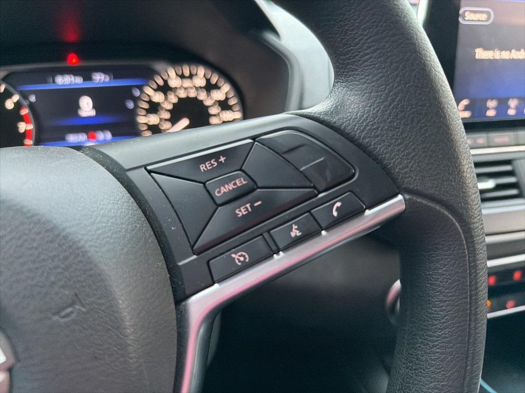 used 2023 Nissan Altima car
