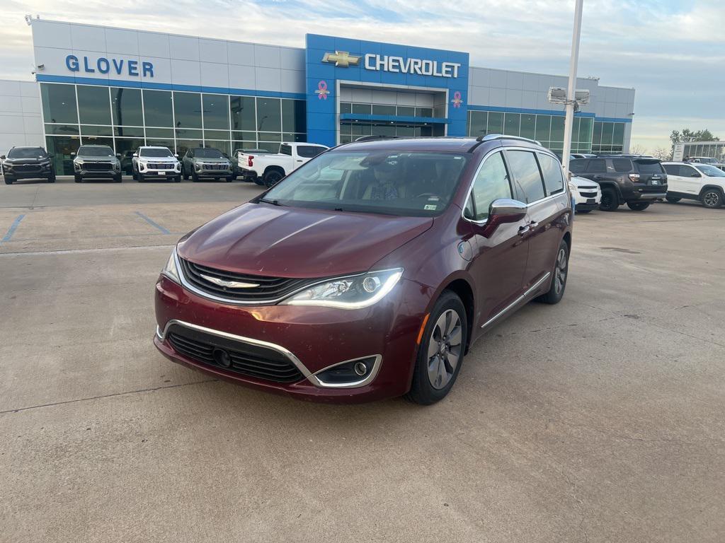 used 2017 Chrysler Pacifica Hybrid car, priced at $18,393