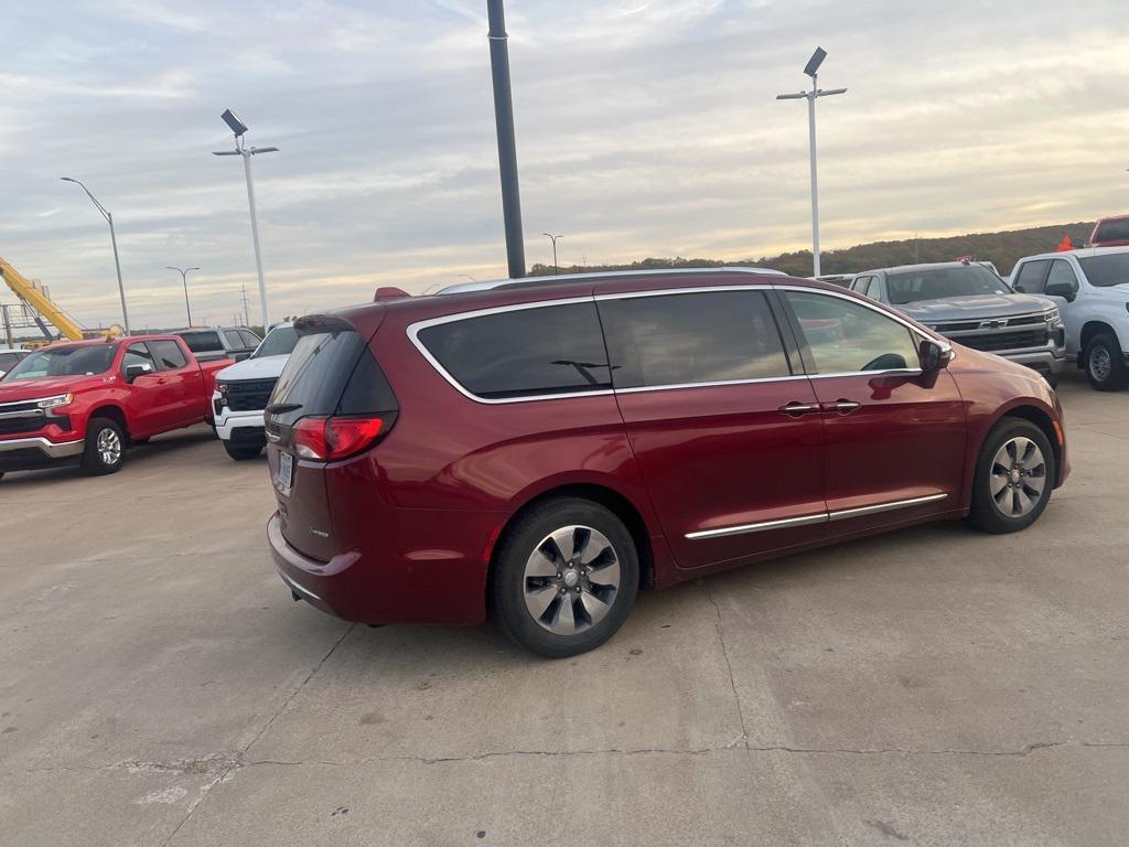 used 2017 Chrysler Pacifica Hybrid car, priced at $18,393