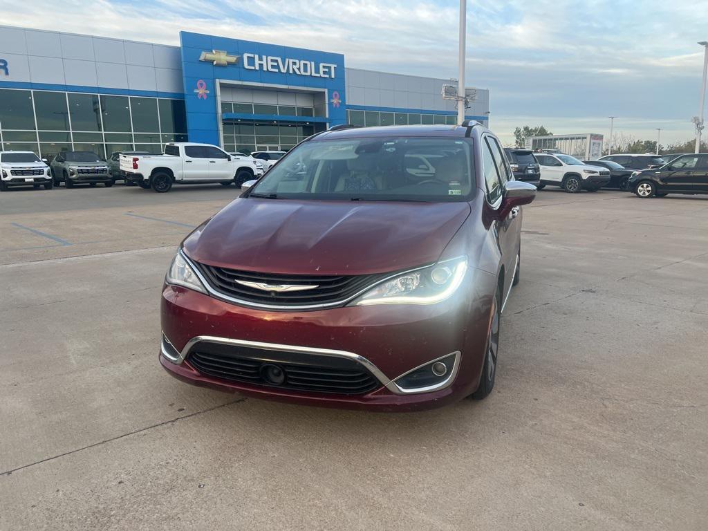 used 2017 Chrysler Pacifica Hybrid car, priced at $18,393