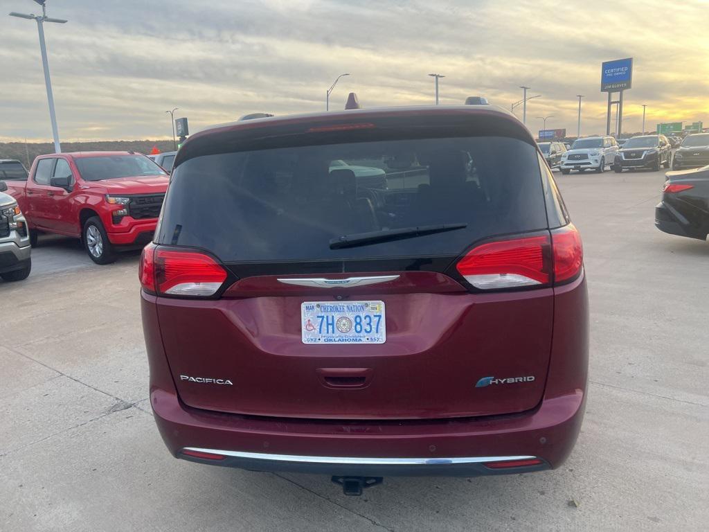 used 2017 Chrysler Pacifica Hybrid car, priced at $18,393