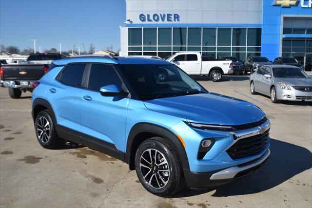 new 2025 Chevrolet TrailBlazer car, priced at $27,615