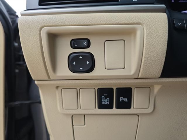 used 2013 Lexus ES 350 car, priced at $15,868