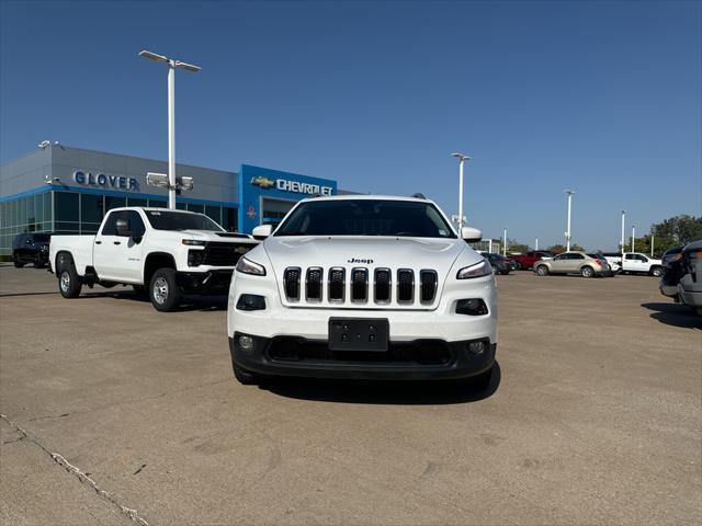 used 2018 Jeep Cherokee car, priced at $17,500