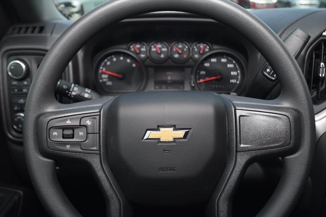 new 2025 Chevrolet Silverado 1500 car, priced at $40,920