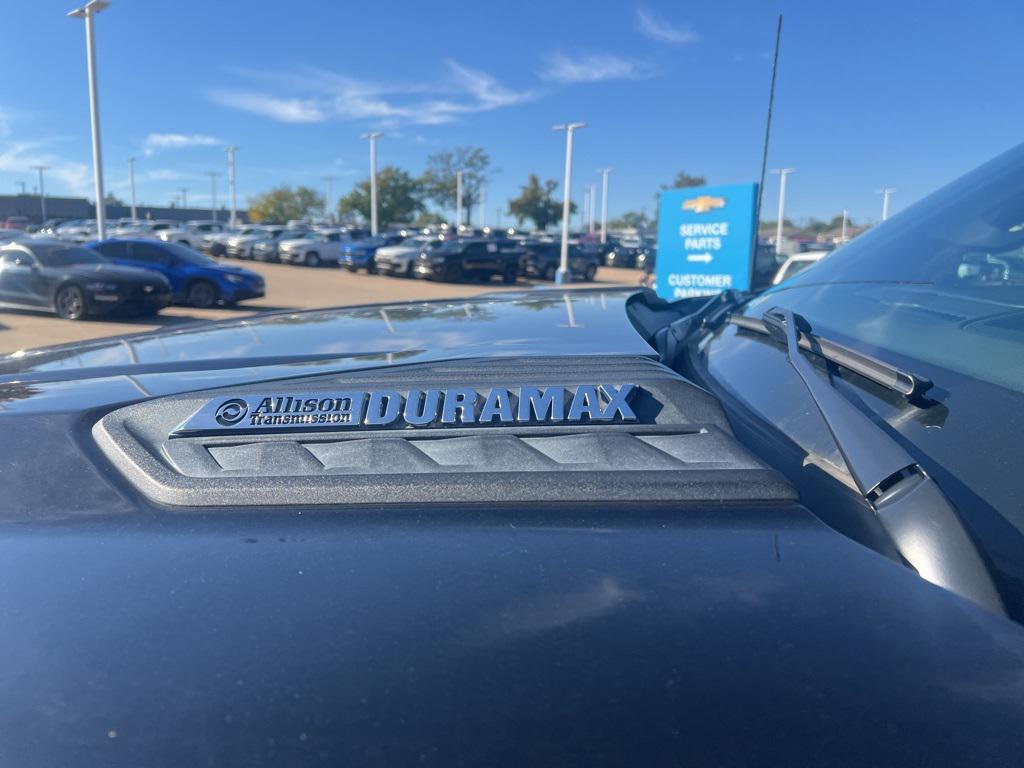 used 2022 Chevrolet Silverado 2500 car, priced at $43,600