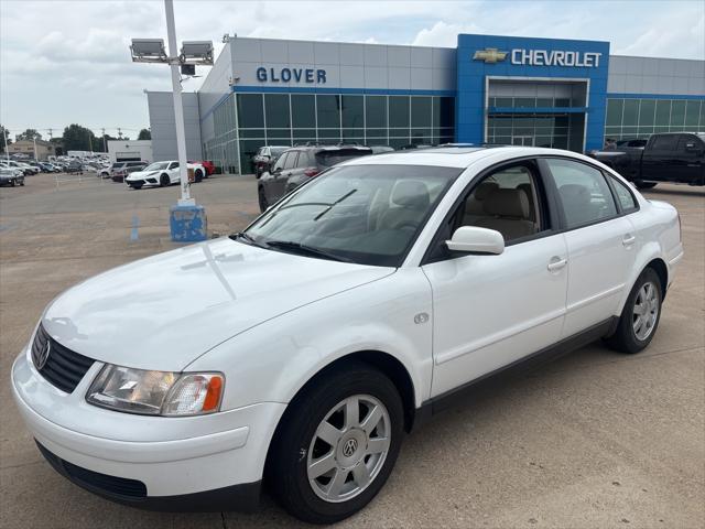 used 1999 Volkswagen Passat car, priced at $5,341