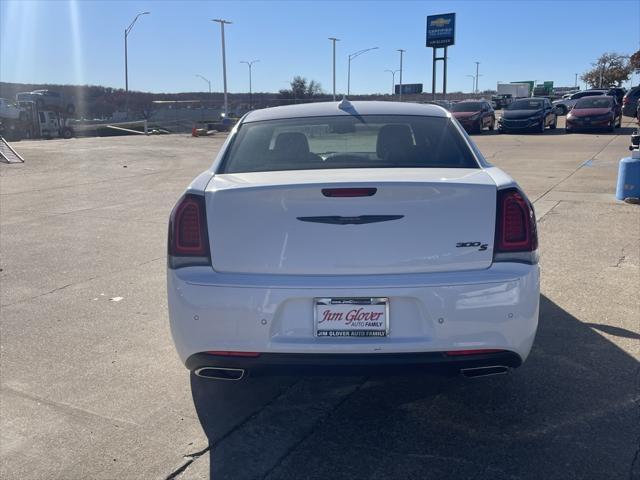 used 2022 Chrysler 300 car, priced at $26,850