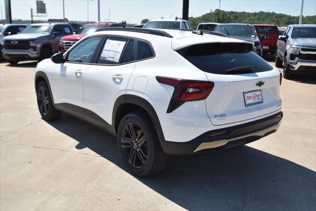 new 2025 Chevrolet Trax car, priced at $25,100