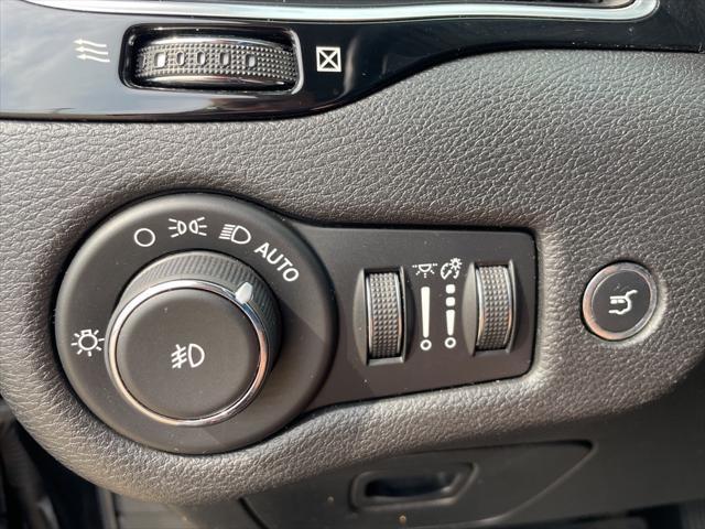 used 2020 Jeep Cherokee car, priced at $20,500