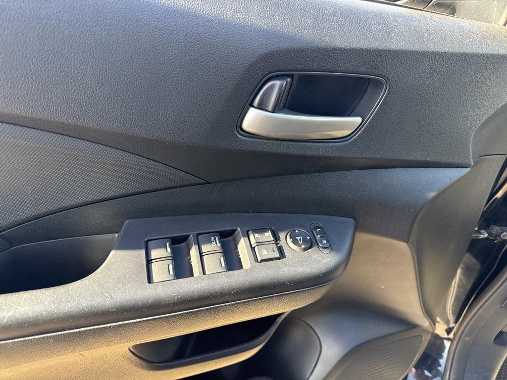 used 2015 Honda CR-V car, priced at $9,375