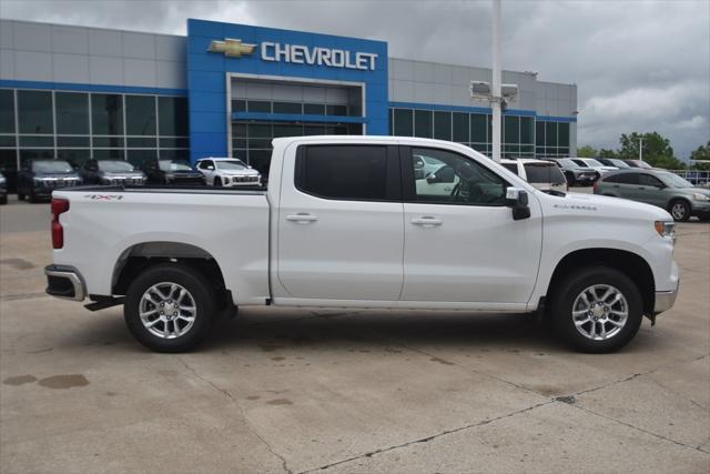 new 2025 Chevrolet Silverado 1500 car, priced at $52,554