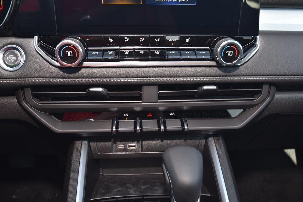 new 2026 Chevrolet Colorado car, priced at $39,250