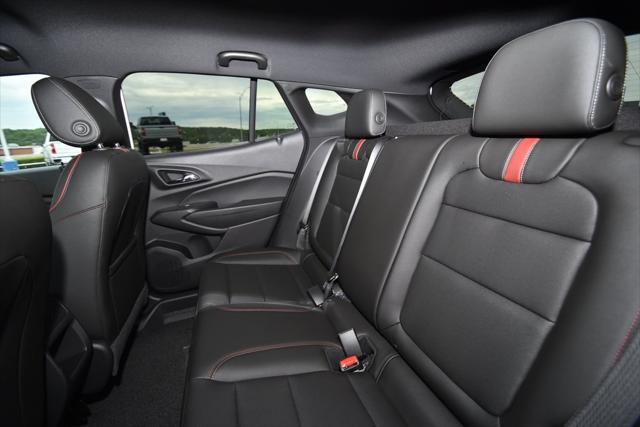 new 2025 Chevrolet Trax car, priced at $25,063