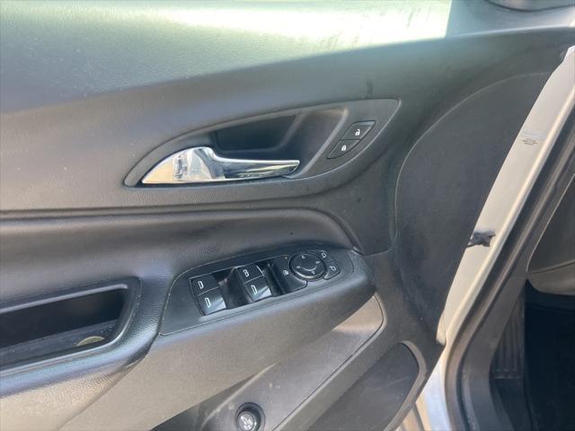 used 2022 Chevrolet Equinox car, priced at $16,850