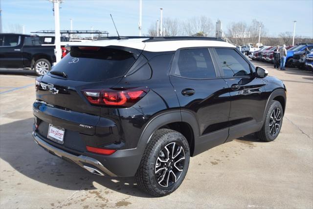 new 2025 Chevrolet TrailBlazer car, priced at $32,160