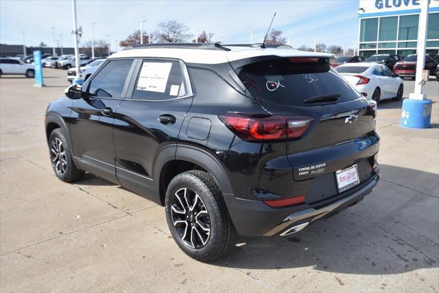 new 2025 Chevrolet TrailBlazer car, priced at $32,160