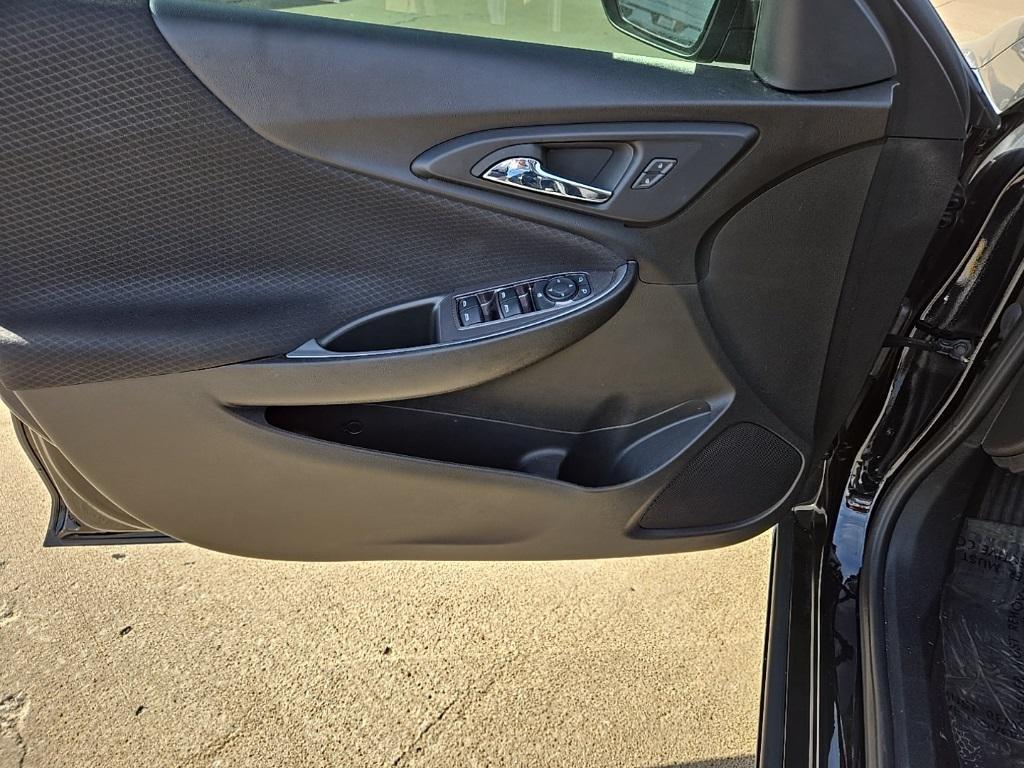 used 2023 Chevrolet Malibu car, priced at $18,985