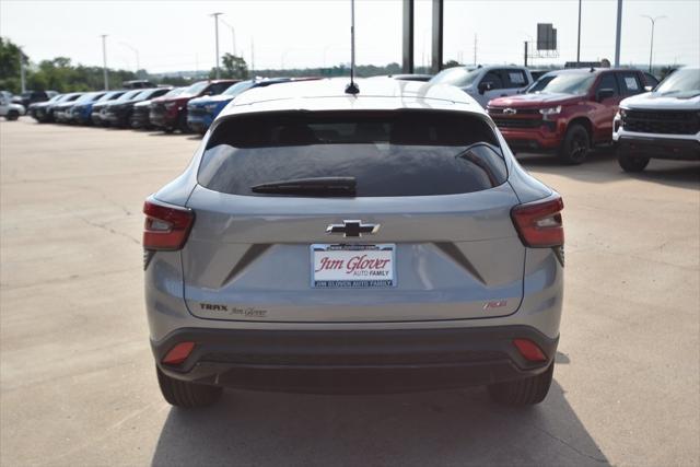 new 2025 Chevrolet Trax car, priced at $23,527