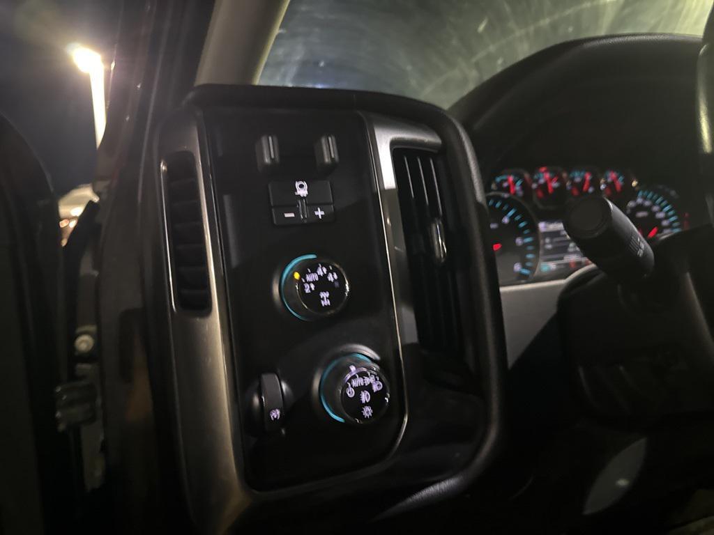 used 2015 Chevrolet Silverado 1500 car, priced at $29,447
