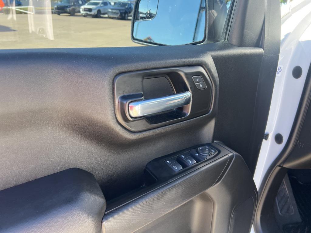 used 2022 Chevrolet Silverado 1500 car, priced at $31,650