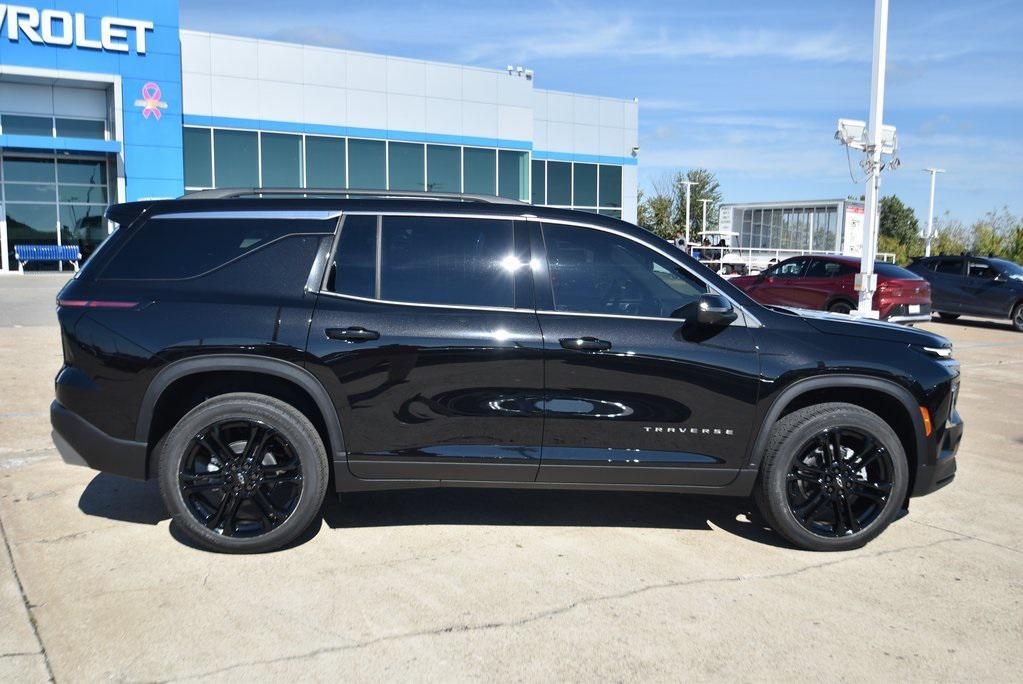 new 2026 Chevrolet Traverse car, priced at $44,805