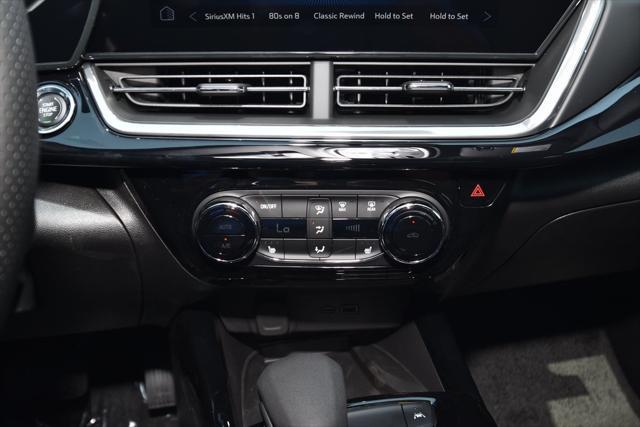 new 2025 Chevrolet Trax car, priced at $27,004