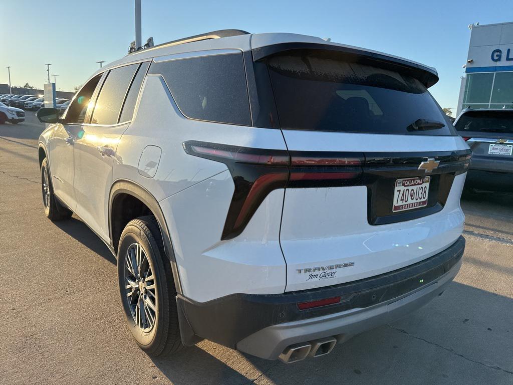 used 2024 Chevrolet Traverse car, priced at $36,500