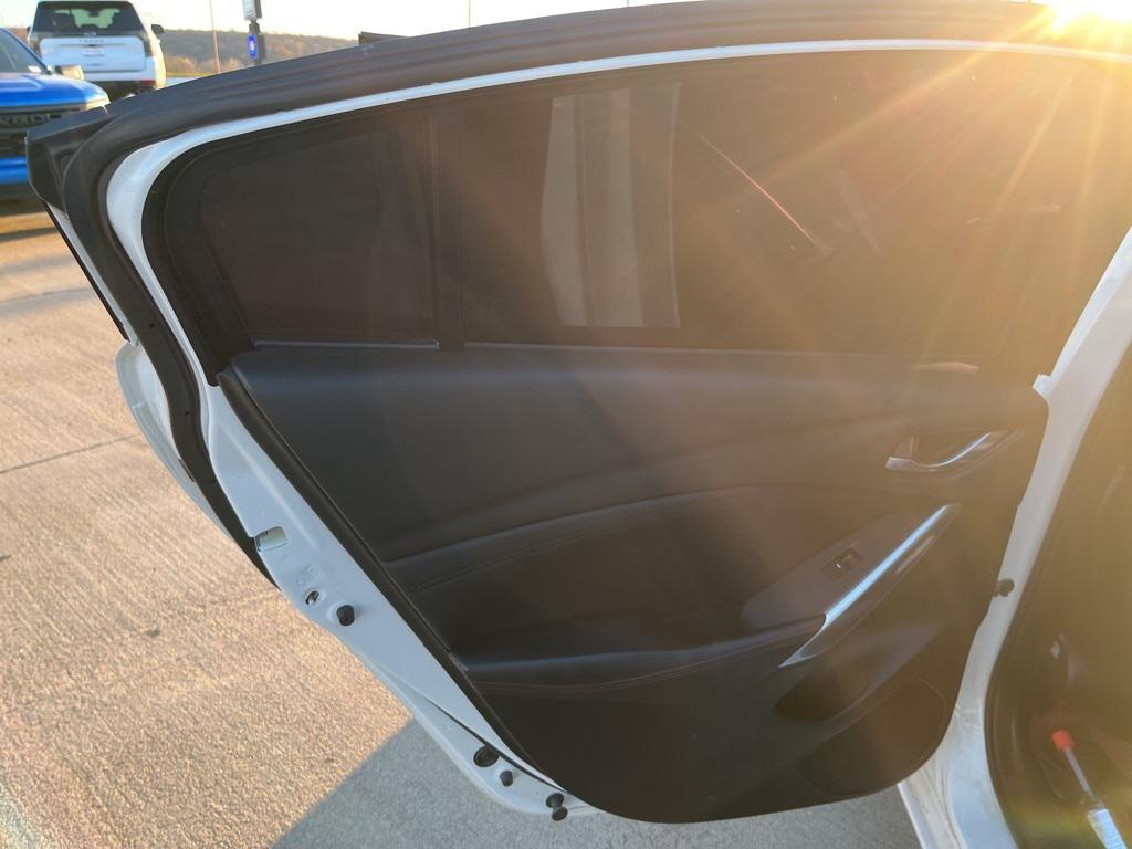 used 2015 Mazda Mazda6 car, priced at $7,893