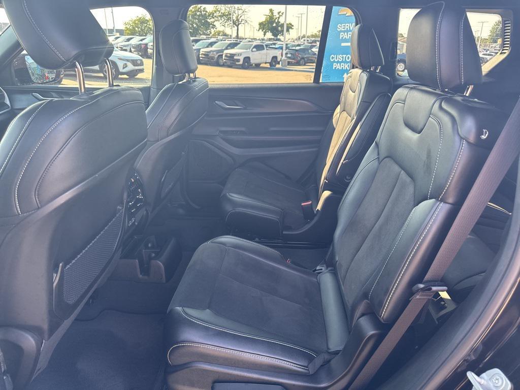 used 2025 Jeep Grand Cherokee L car, priced at $43,169