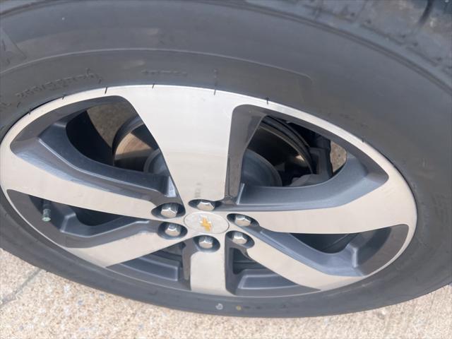 used 2021 Chevrolet Traverse car, priced at $28,750