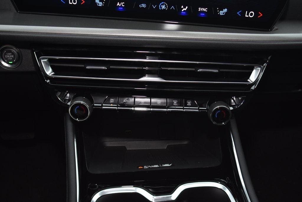 new 2026 Chevrolet Traverse car, priced at $43,534