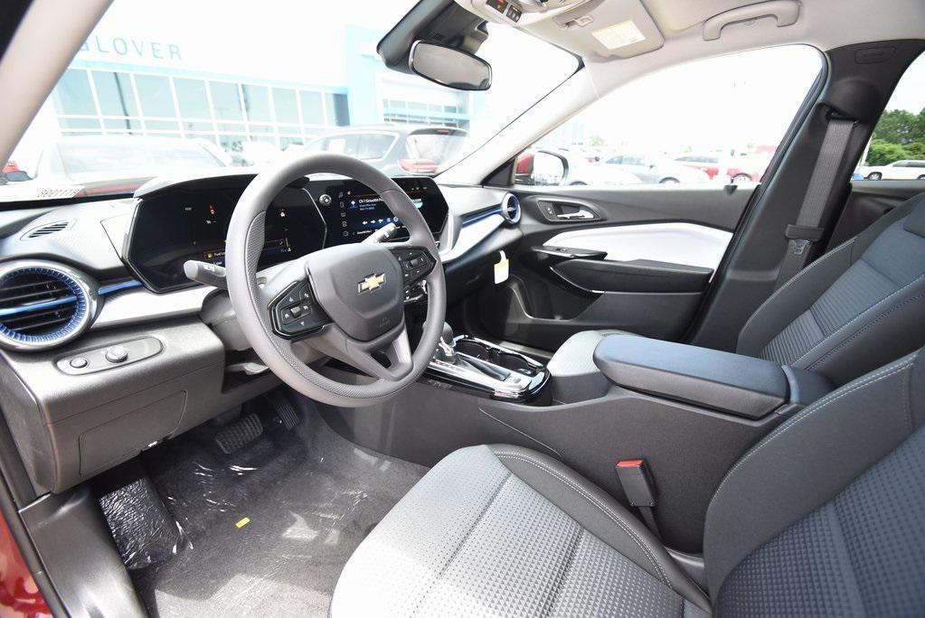 new 2025 Chevrolet Trax car, priced at $23,994