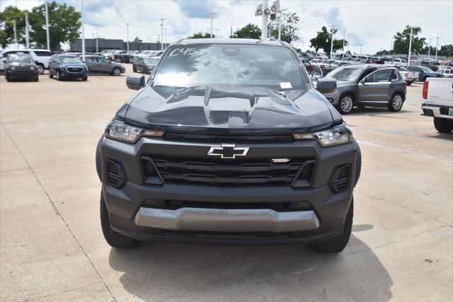 new 2025 Chevrolet Colorado car, priced at $38,635