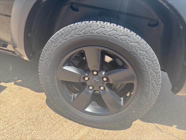 used 2019 Ram 1500 Classic car, priced at $27,937