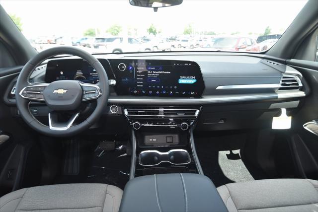 new 2025 Chevrolet Traverse car, priced at $40,956