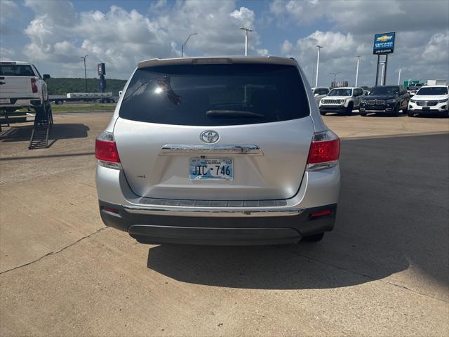 used 2013 Toyota Highlander car, priced at $12,400