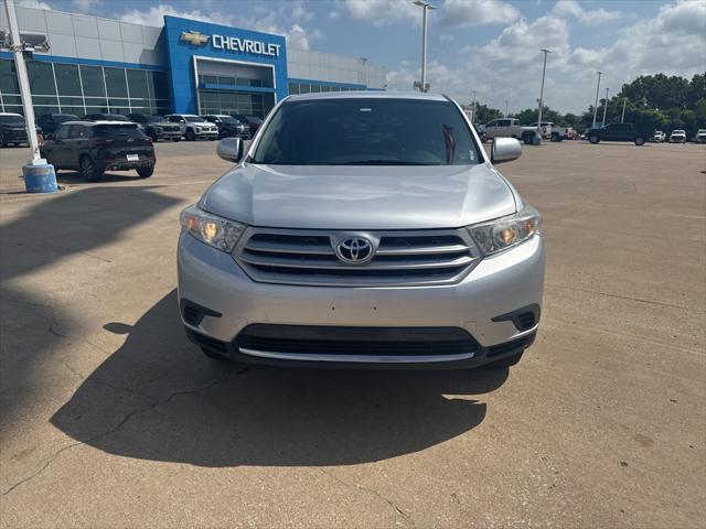 used 2013 Toyota Highlander car, priced at $12,400
