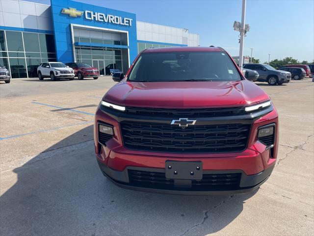 used 2024 Chevrolet Traverse car, priced at $43,370