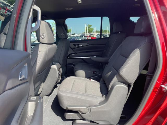 used 2024 Chevrolet Traverse car, priced at $43,370