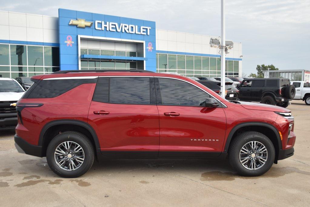 new 2026 Chevrolet Traverse car, priced at $42,890
