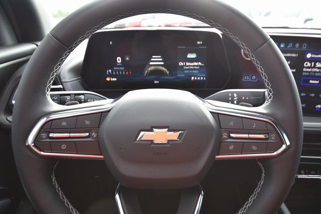 new 2026 Chevrolet Traverse car, priced at $42,890