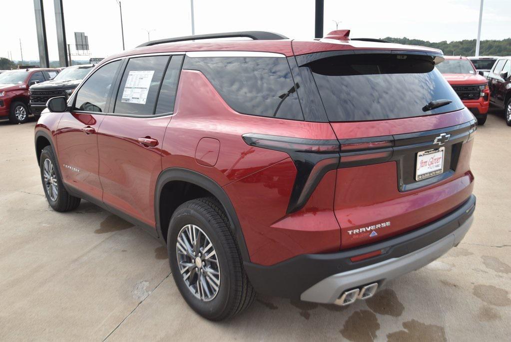 new 2026 Chevrolet Traverse car, priced at $42,890