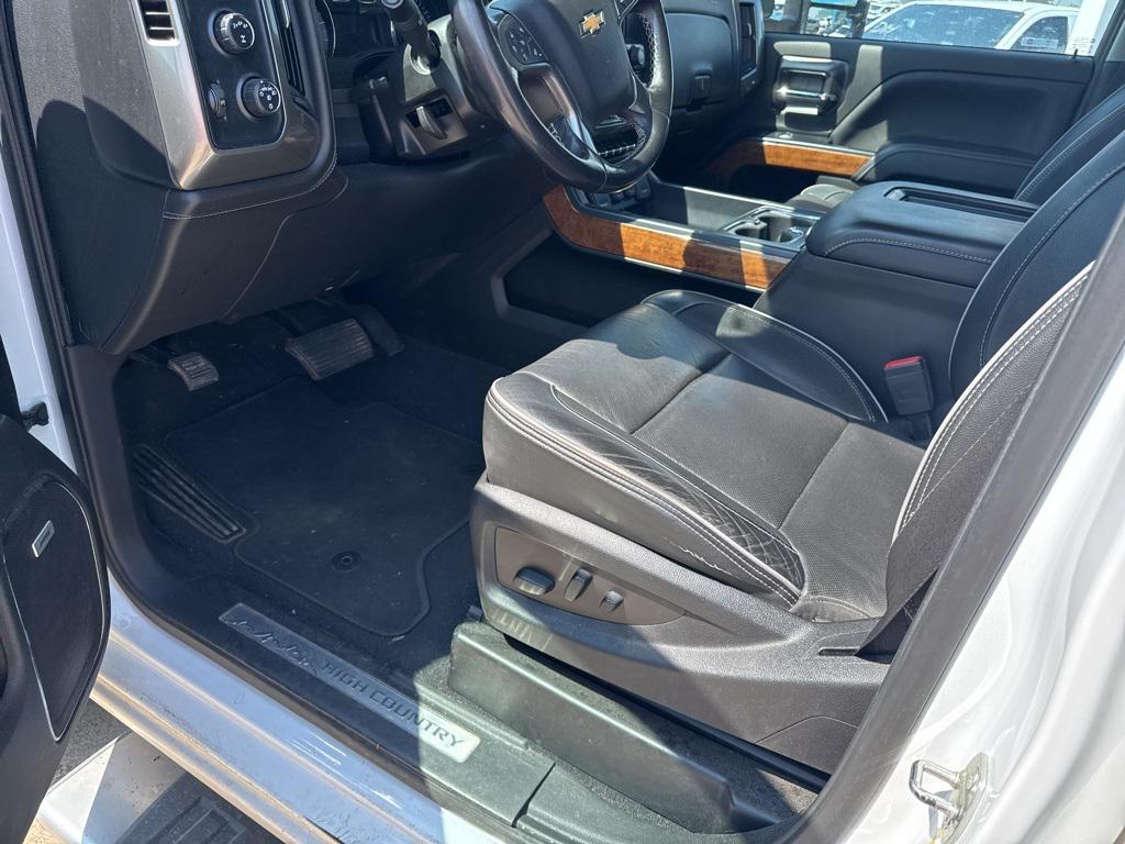 used 2019 Chevrolet Silverado 2500 car, priced at $44,375