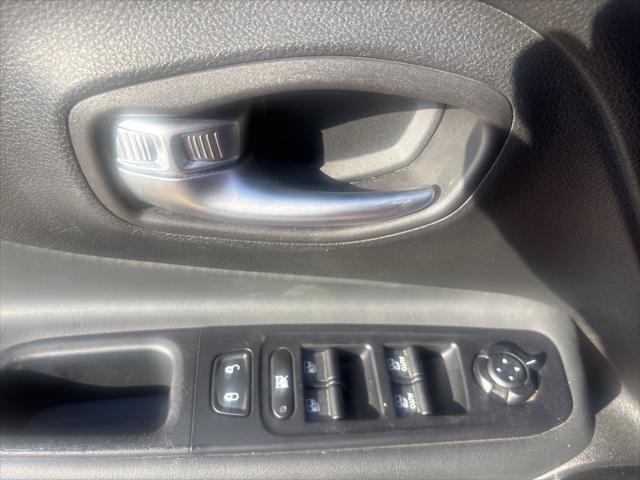 used 2019 Jeep Renegade car, priced at $13,337