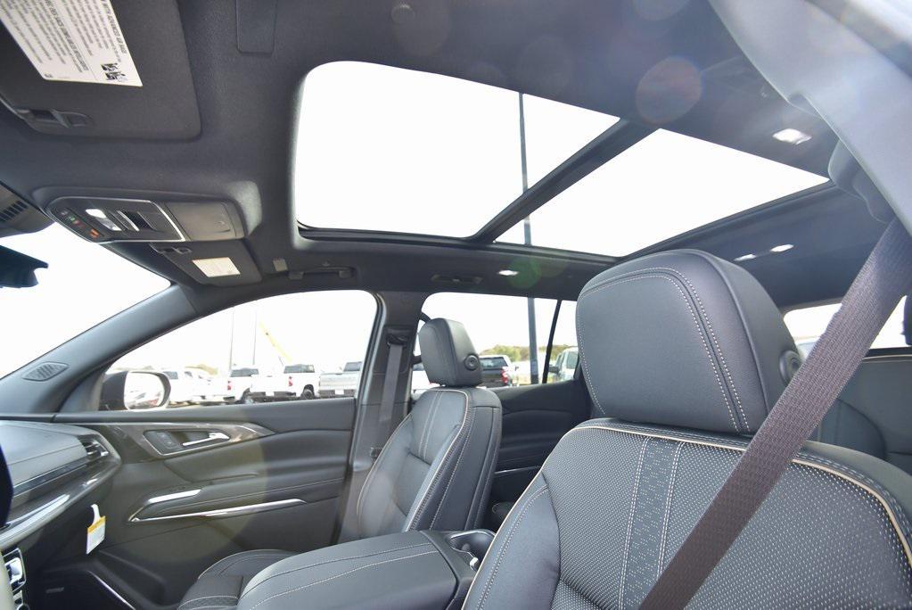 new 2026 Chevrolet Traverse car, priced at $56,866