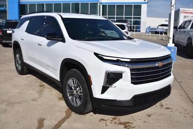 new 2025 Chevrolet Traverse car, priced at $40,990