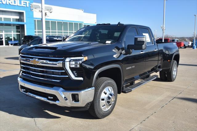 new 2025 Chevrolet Silverado 3500 car, priced at $81,589