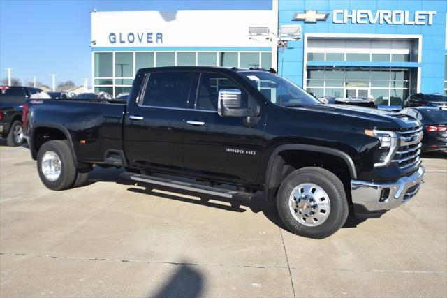 new 2025 Chevrolet Silverado 3500 car, priced at $81,589