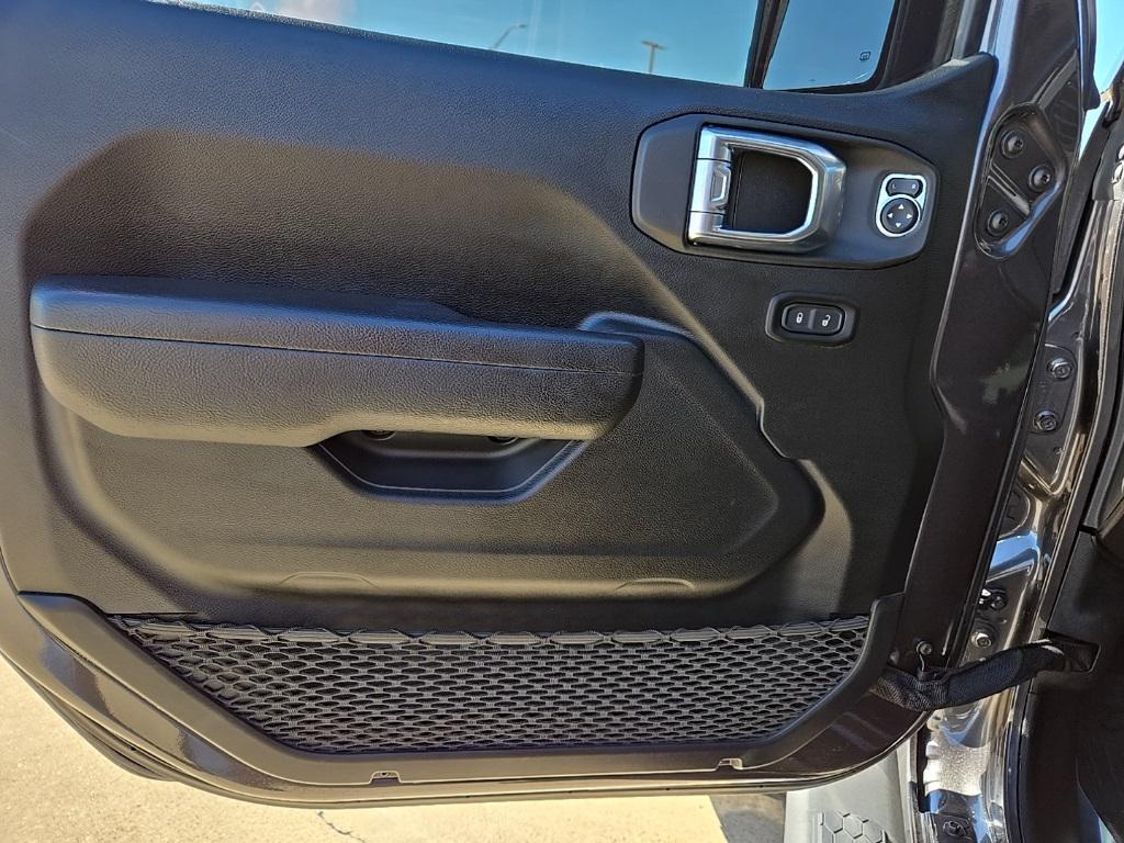 used 2022 Jeep Wrangler car, priced at $37,250